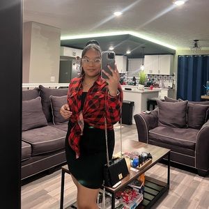 Meet your Posher, Natasha